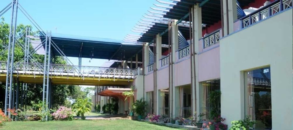 טרינקומאלה Welcombe Hotel מראה חיצוני תמונה